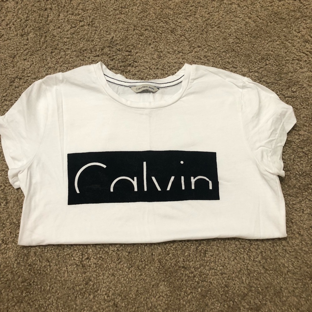 CALVIN KLEIN T-shirt
